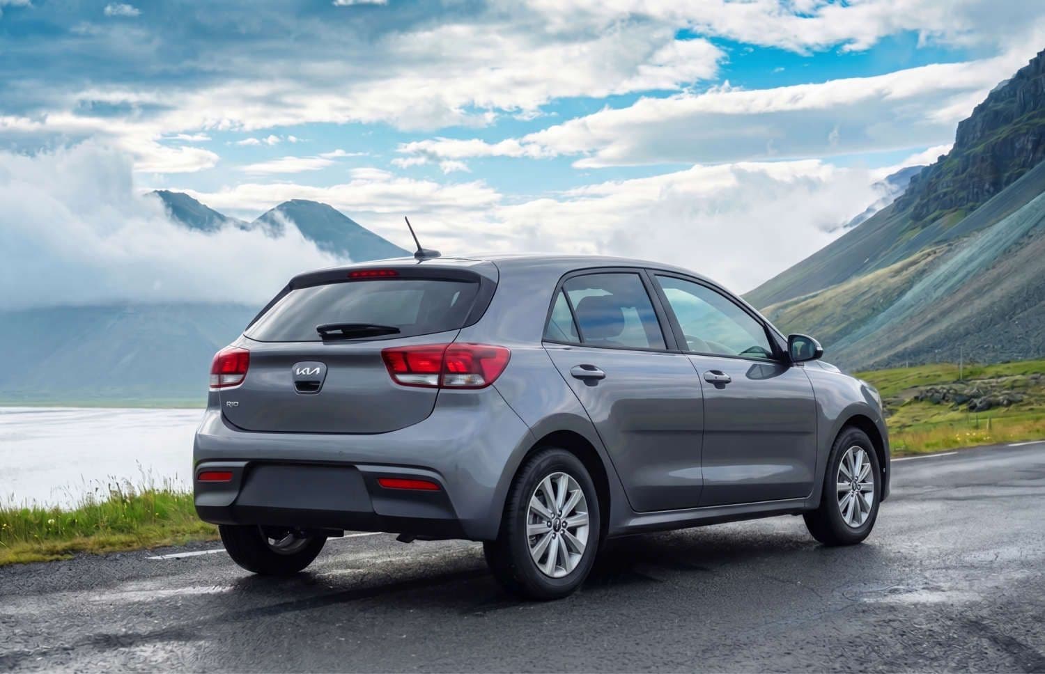 Kia Rental Guide 2026: Which Kia Model Should You Rent Next? - car rental blog USA tips